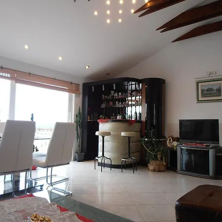 Apartament Dijana Malinska